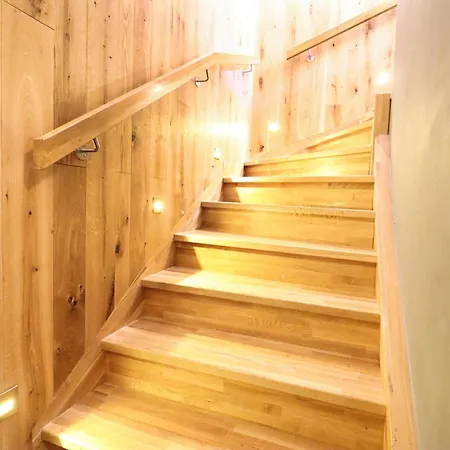 Zellpeak Apartman