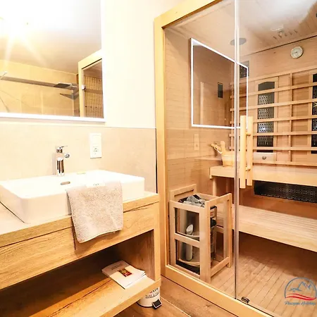 Zellpeak Apartman
